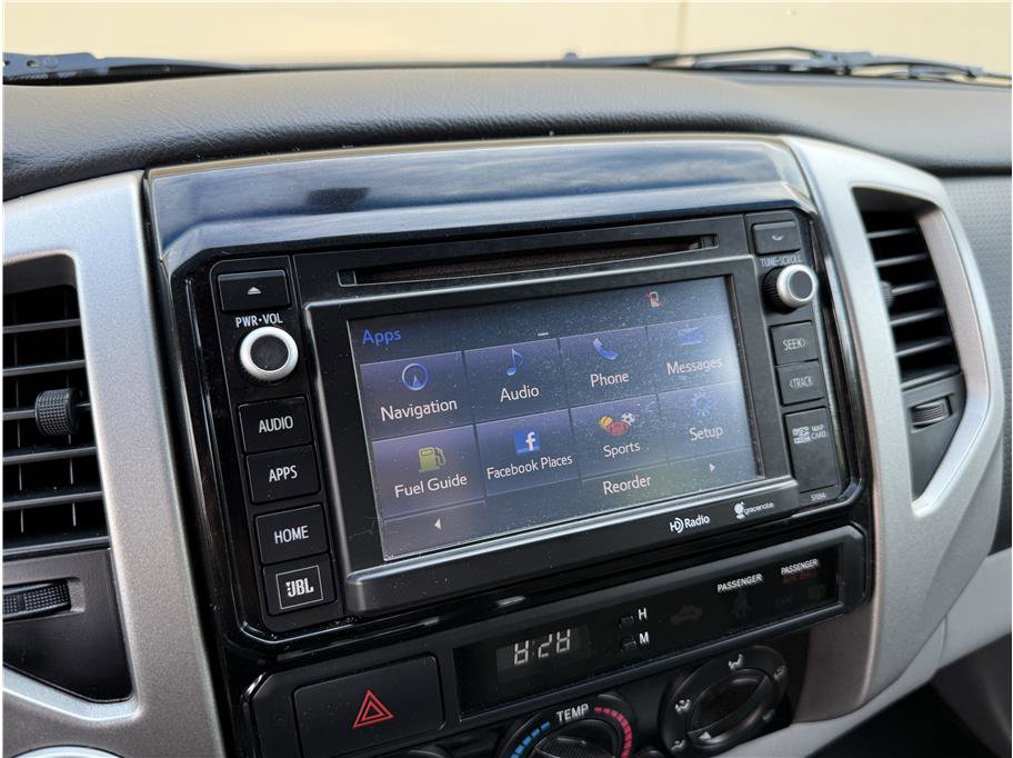 Used 2014 Toyota Tacoma 4x4 Double Cab w/ TRD Off-Road Package image 16