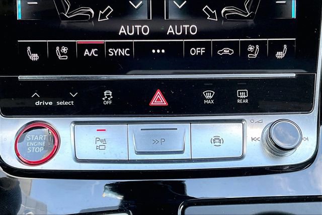 Used 2024 Audi RS Q8 AWD/4WD image 19