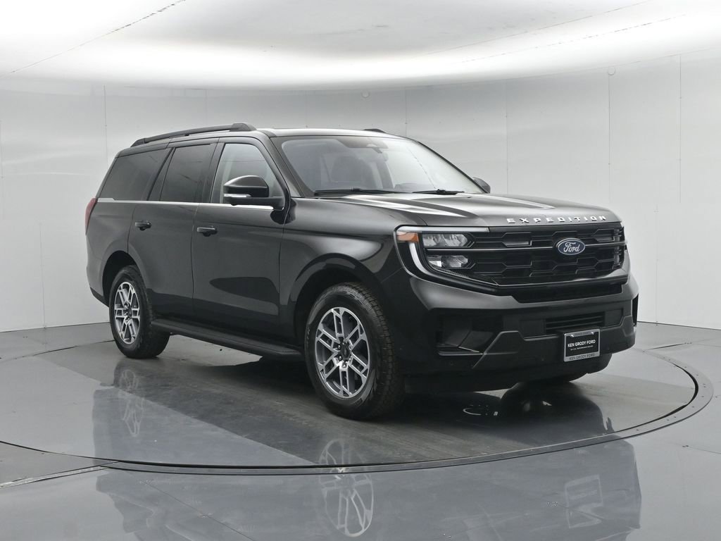 Used 2025 Ford Expedition Active AWD/4WD image 62