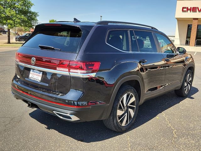 Used 2025 Volkswagen Atlas SE FWD image 4