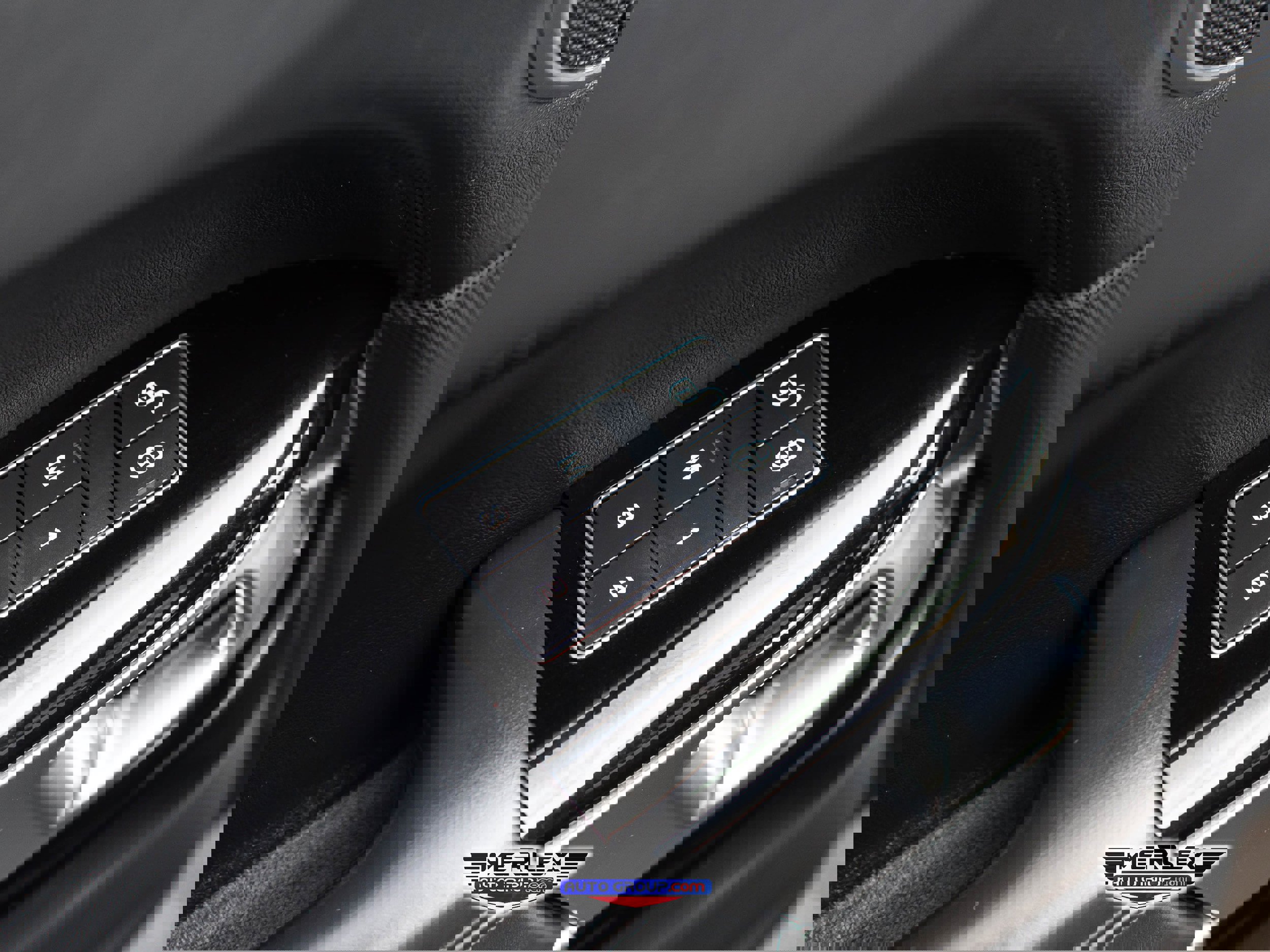 Used 2017 Land Rover Range Rover Supercharged image 42