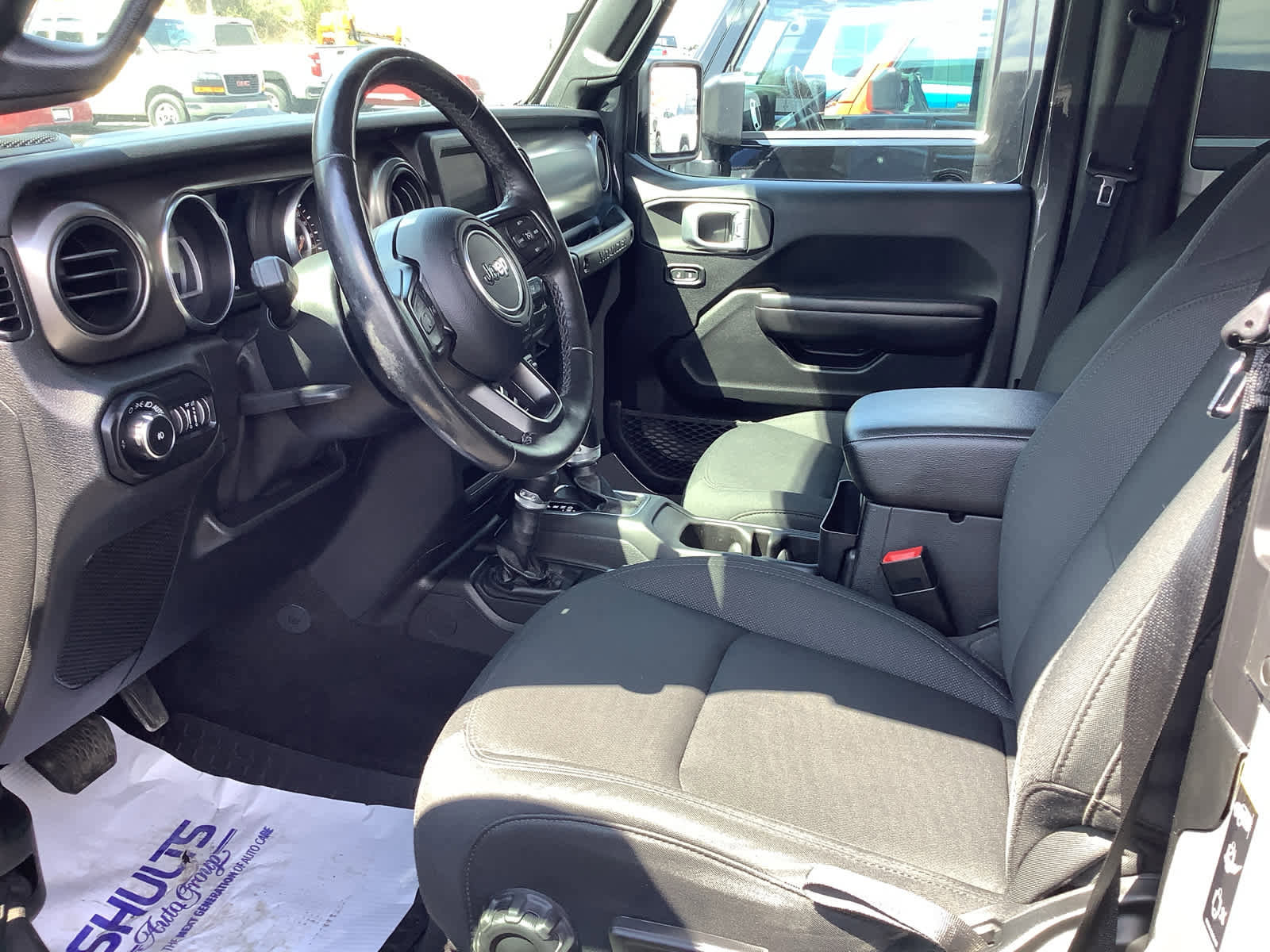 Used 2020 Jeep Wrangler Sport image 6