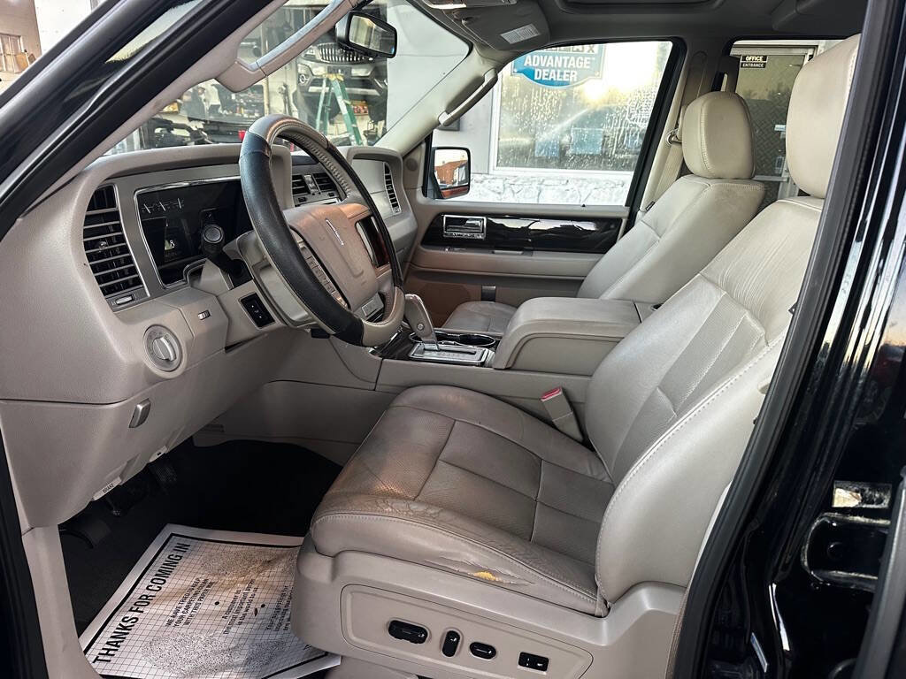 Used 2008 Lincoln Navigator 4WD image 14