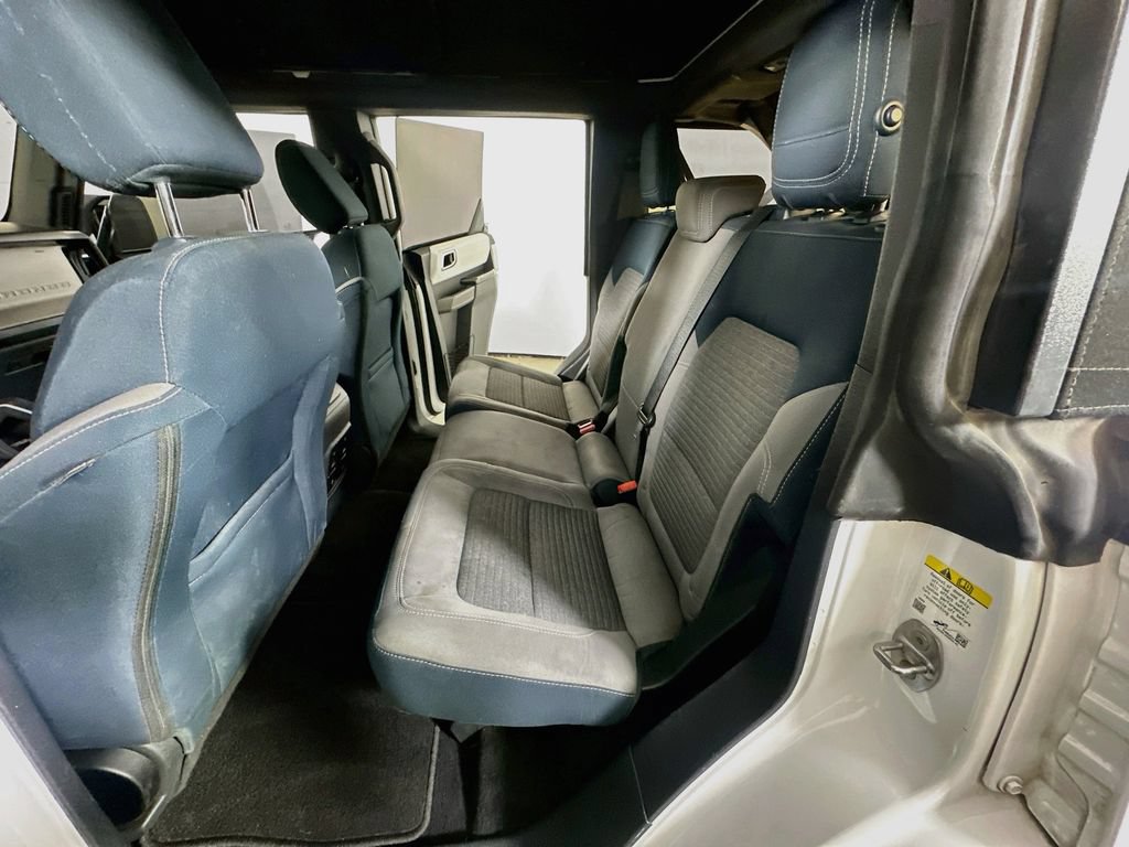 Used 2021 Ford Bronco Outer Banks w/ Sasquatch Package AWD/4WD image 16