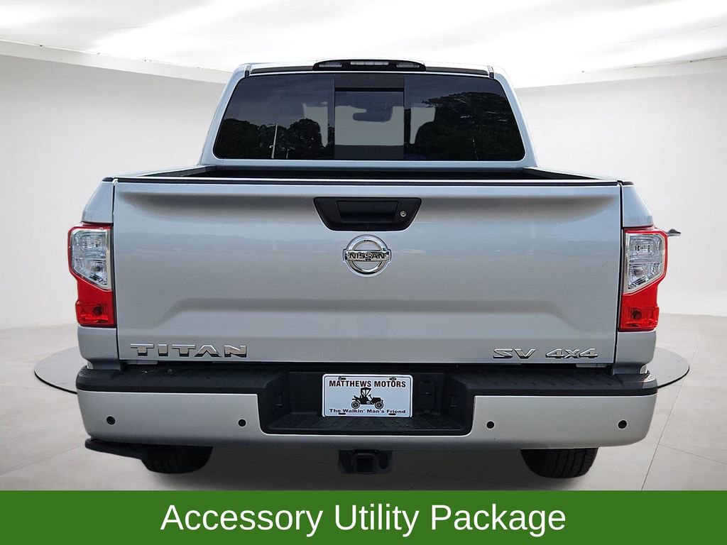 Used 2021 Nissan Titan SV w/ Accessory Utility Package image 6