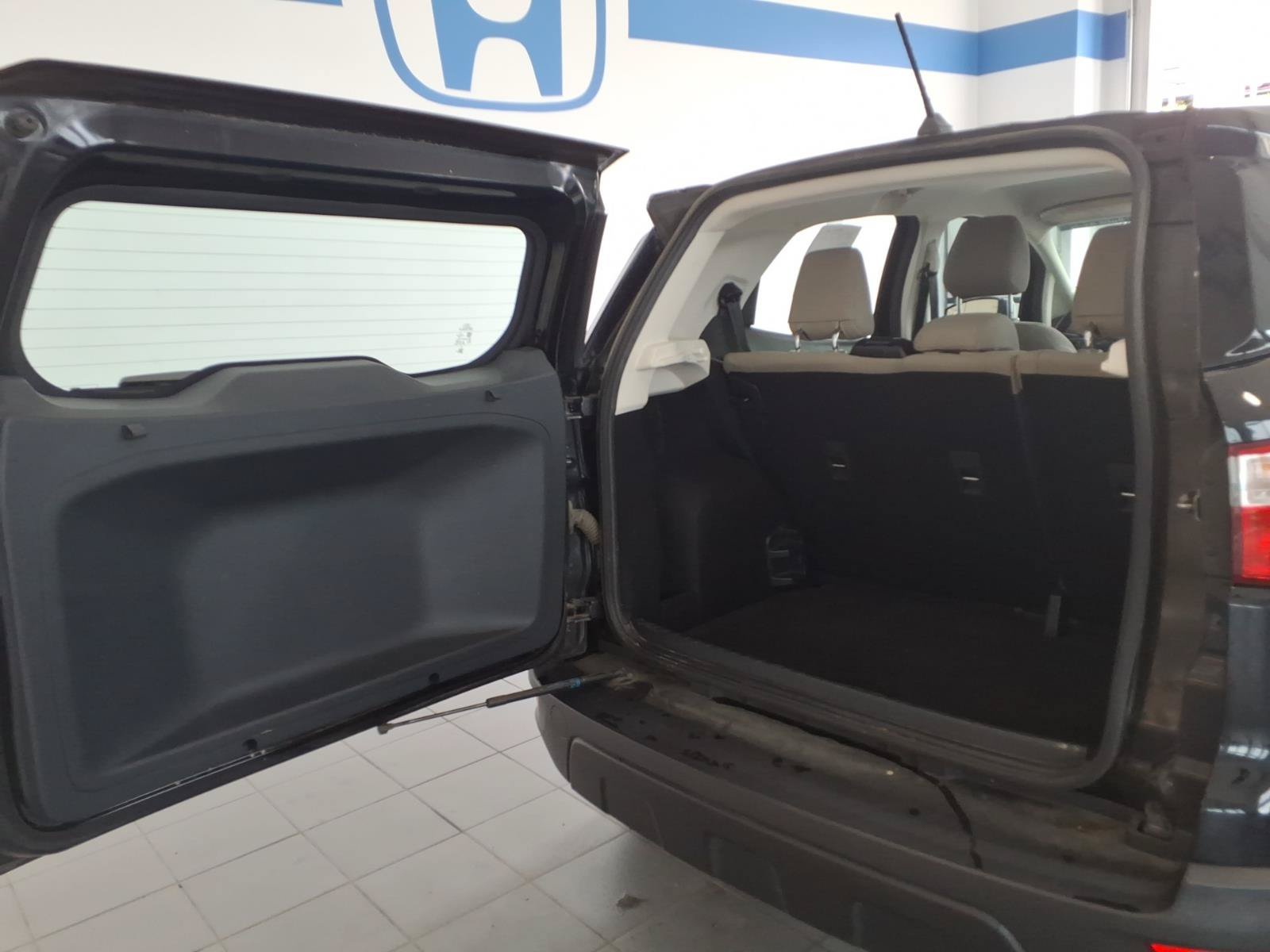 Used 2019 Ford EcoSport S AWD/4WD image 18