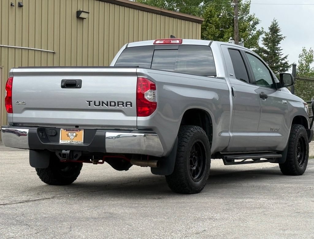 Used 2020 Toyota Tundra SR5 w/ SR5 Upgrade Package AWD/4WD image 5