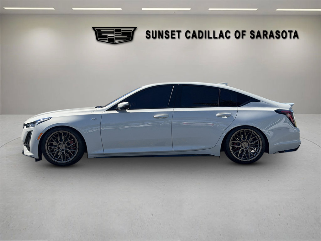 Used 2021 Cadillac CT5 V w/ Premium Package RWD image 4