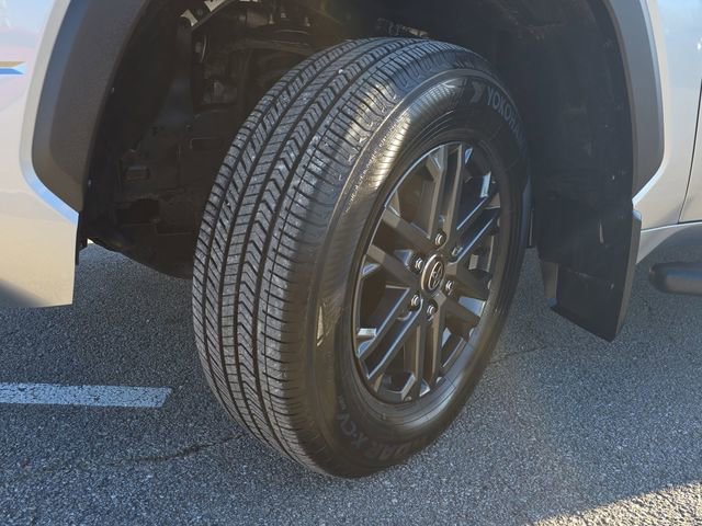 Used 2025 Toyota Tundra SR5 image 31