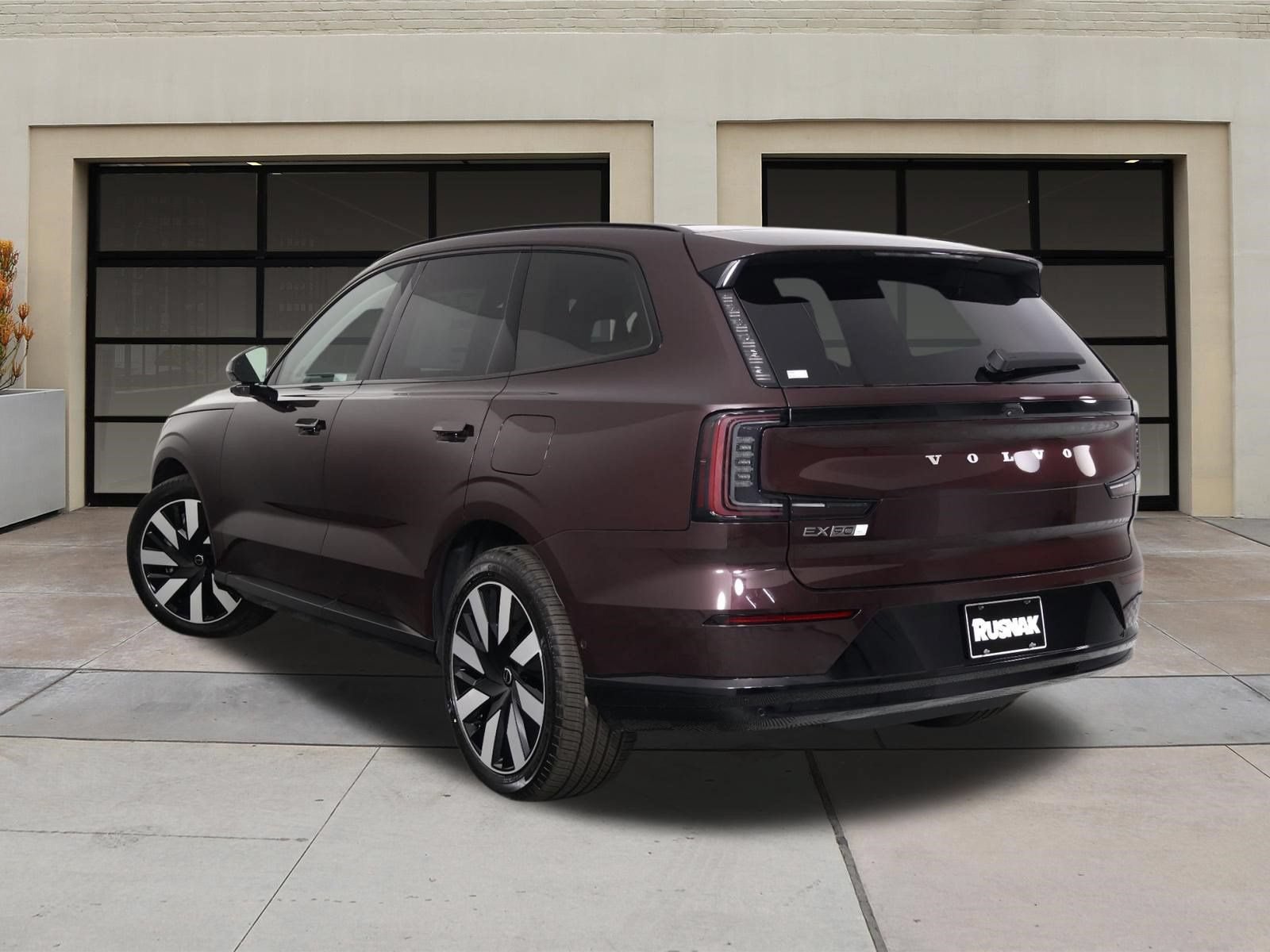 New 2026 Volvo EX90 Ultra AWD/4WD image 3