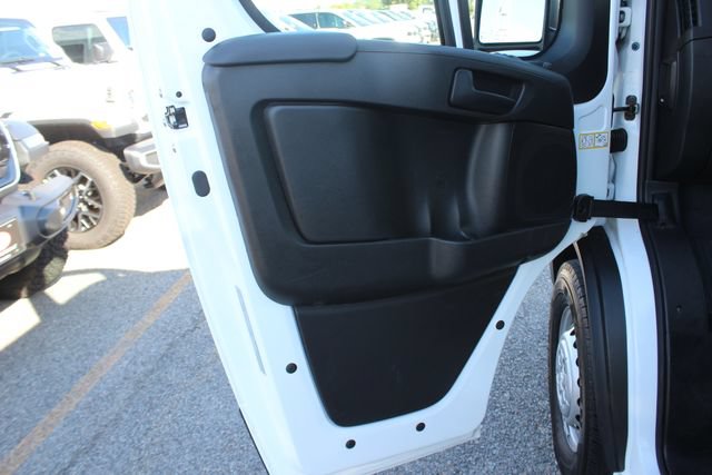 Used 2026 RAM ProMaster 3500 w/ Convenience Group FWD image 17