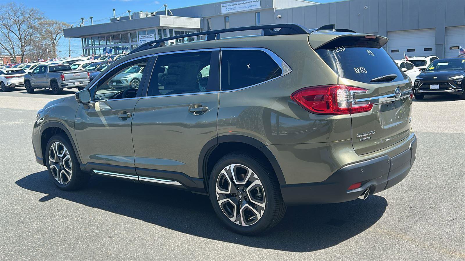 New 2026 Subaru Ascent Limited AWD/4WD image 4