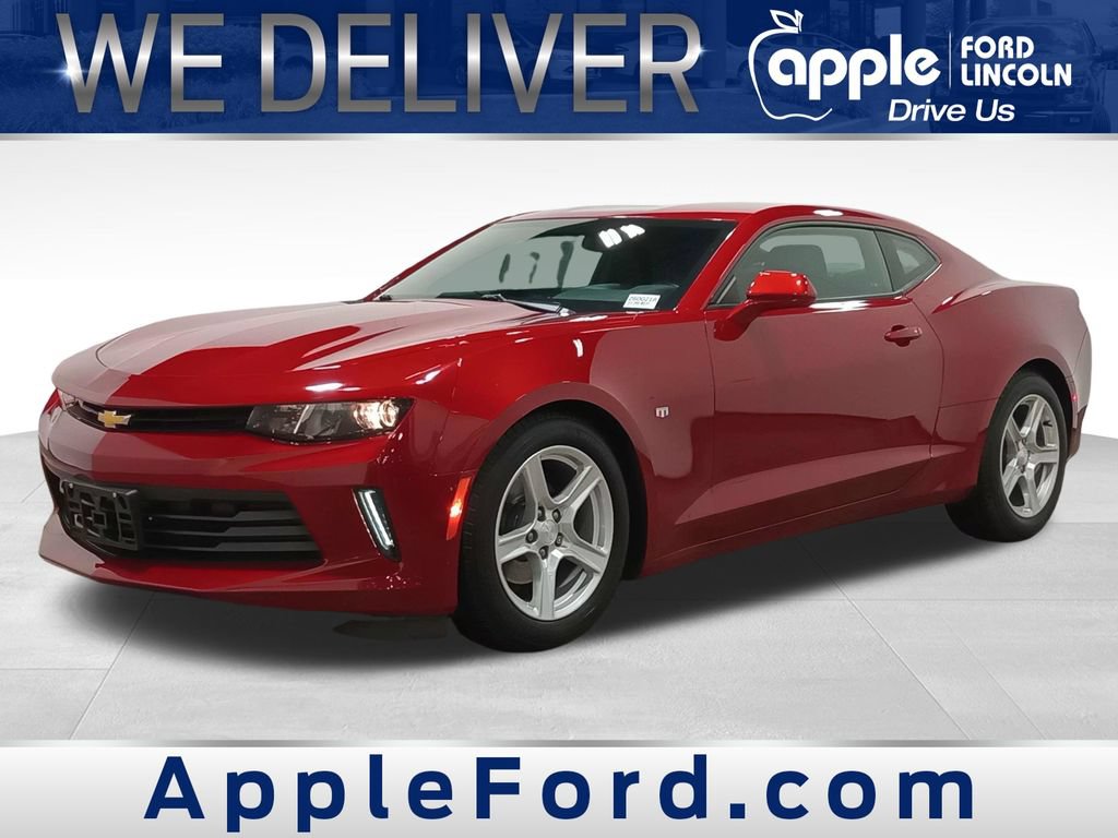 Used 2017 Chevrolet Camaro LT RWD image 9