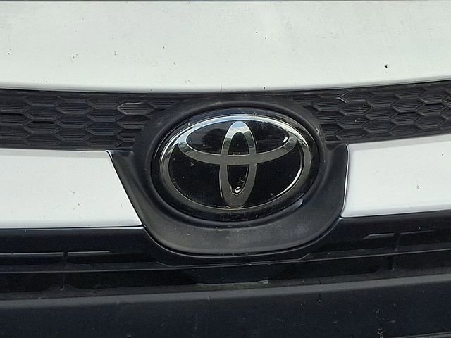 Used 2024 Toyota Corolla LE image 5