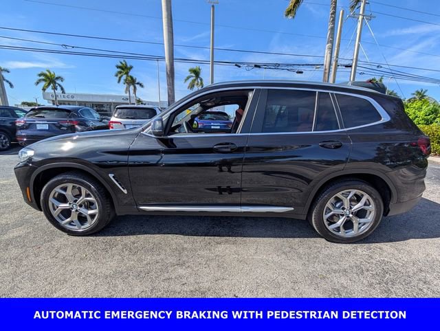 Used 2024 BMW X3 sDrive30i w/ Premium Package image 4