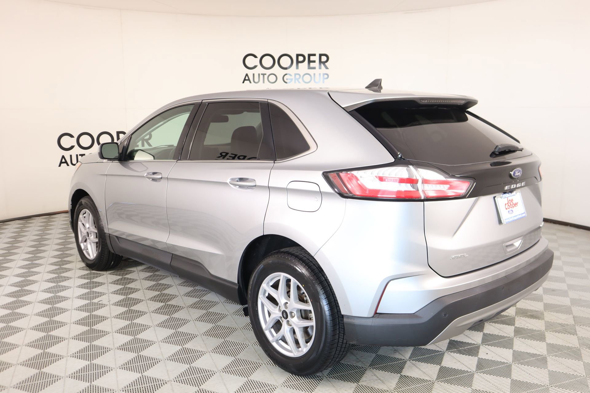 Used 2023 Ford Edge SEL image 22
