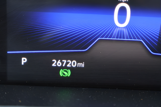 Certified 2022 Volkswagen Taos SE FWD image 2