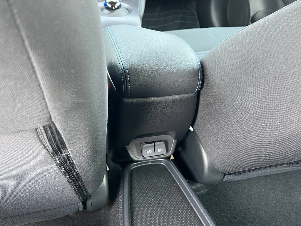 Used 2025 Nissan Leaf S FWD image 18