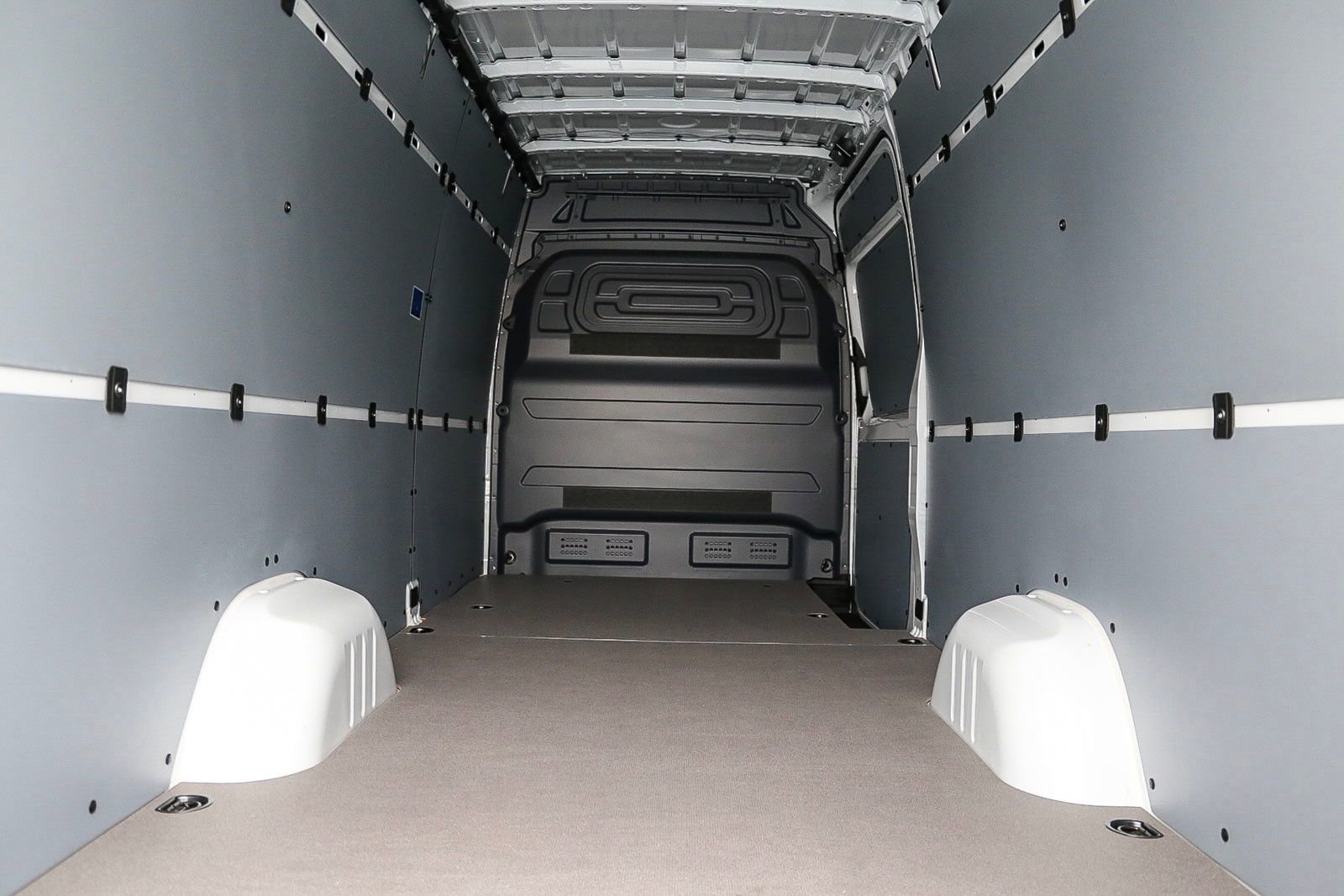 New 2024 Mercedes-Benz eSprinter 170 Cargo image 24