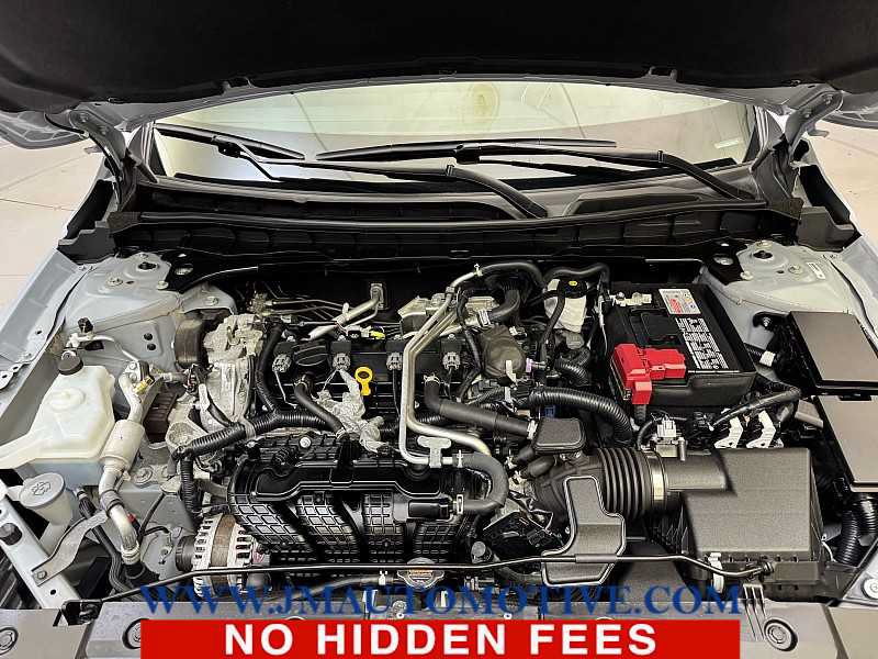 Used 2024 Nissan Altima 2.5 SR w/ SR Premium Package AWD/4WD image 10