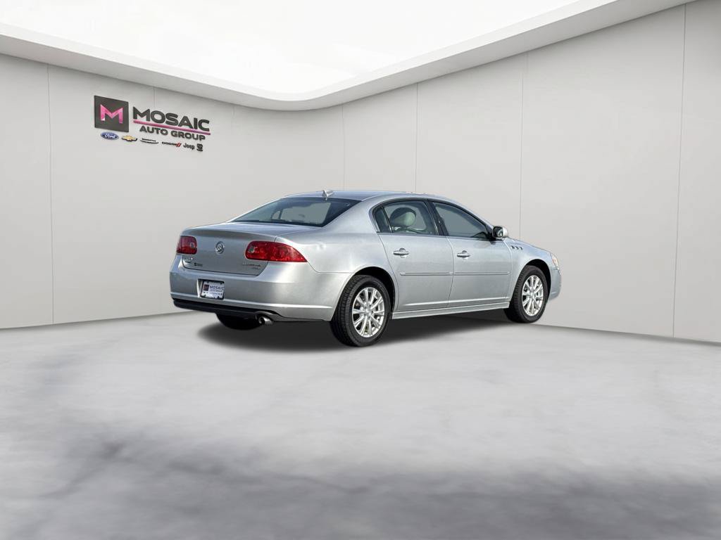 Used 2011 Buick Lucerne CXL FWD image 7
