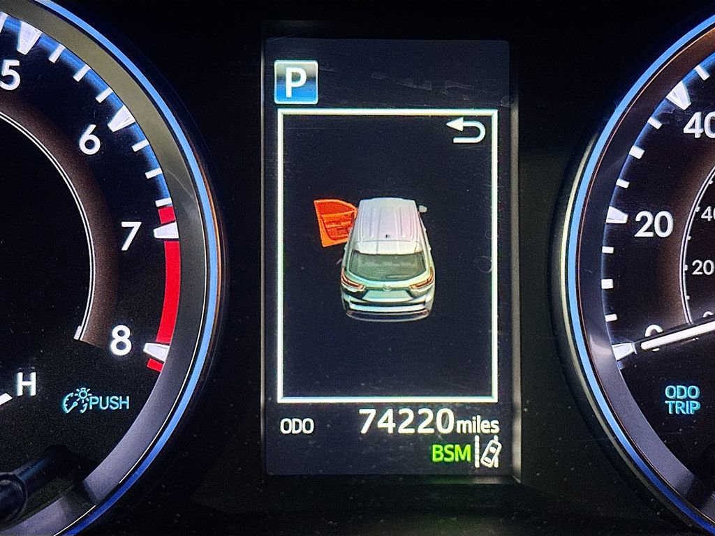 Used 2019 Toyota Highlander XLE image 15