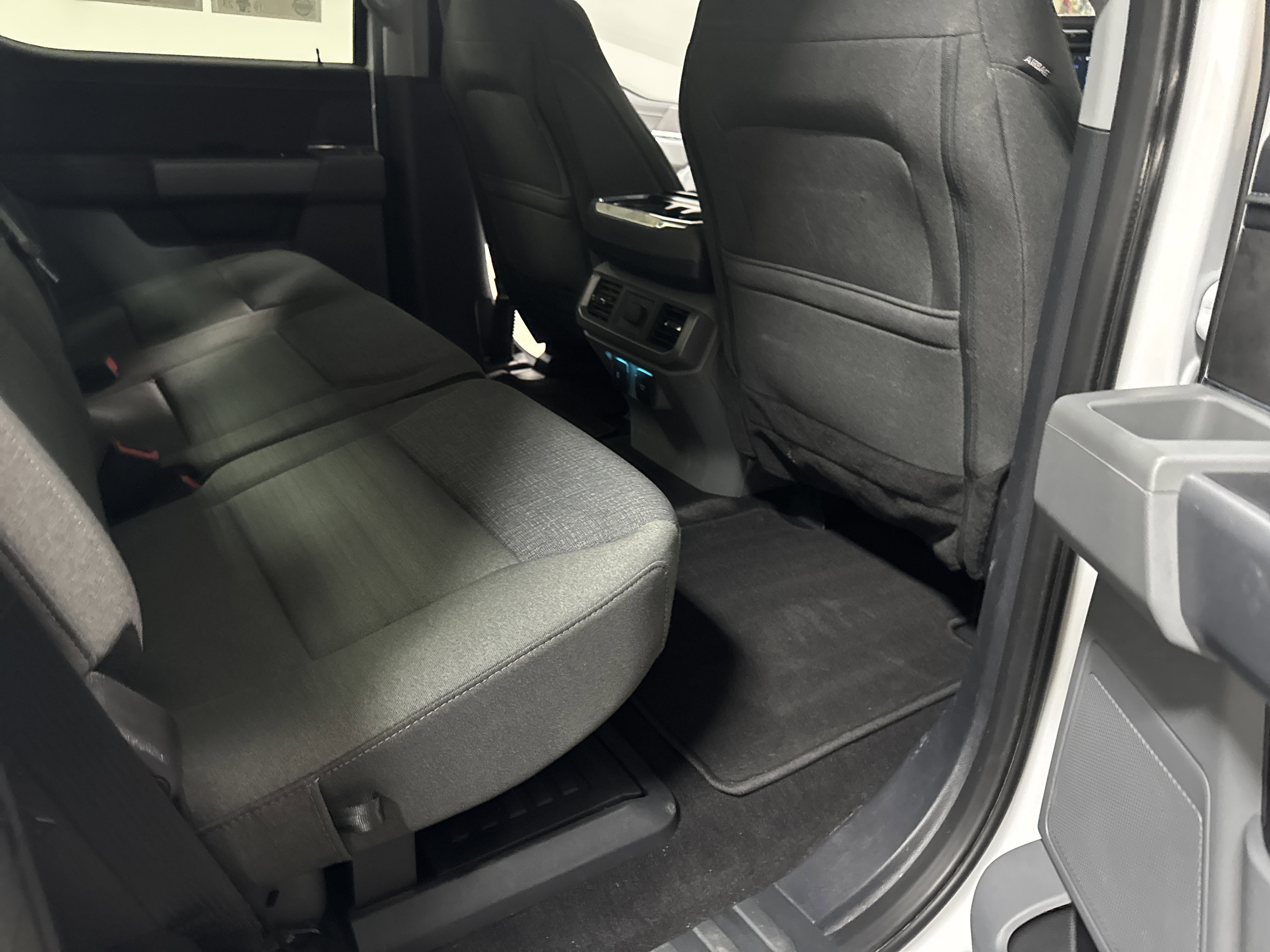 Used 2024 Ford F150 XLT w/ Mobile Office Package image 33