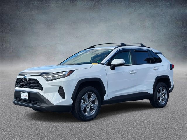 Used 2025 Toyota RAV4 XLE image 7