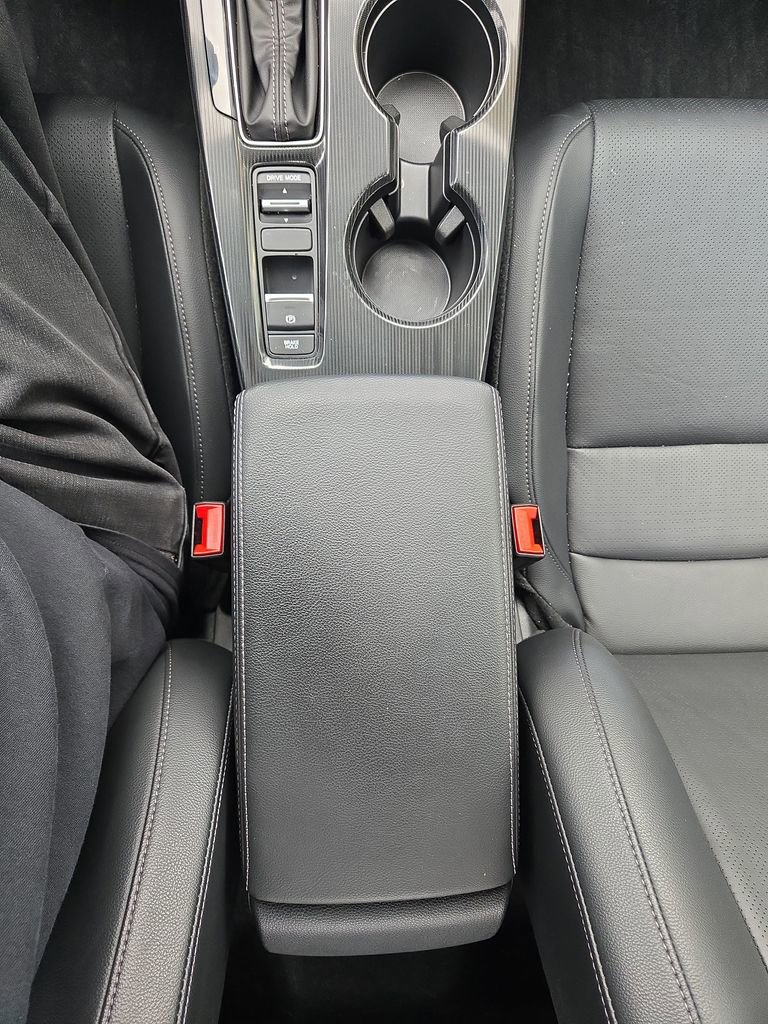 Certified 2025 Honda Civic Sport image 22