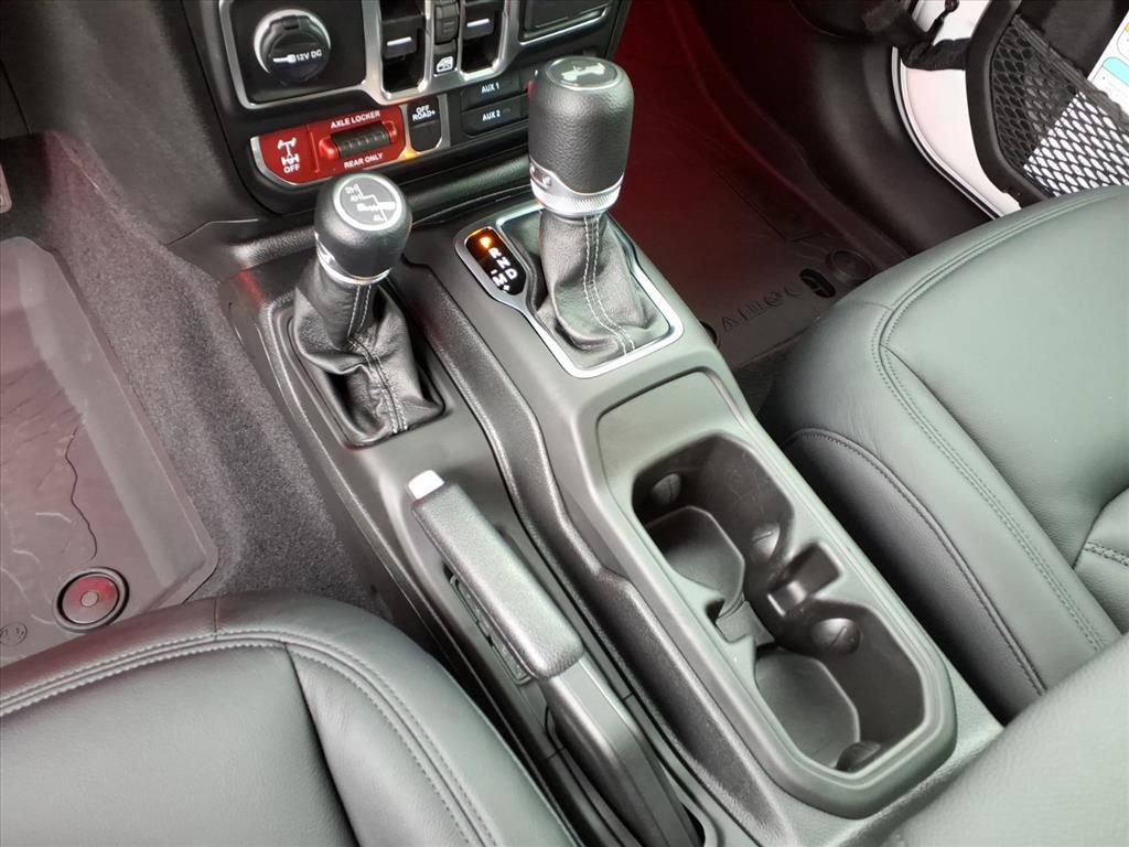 New 2025 Jeep Wrangler Willys image 30