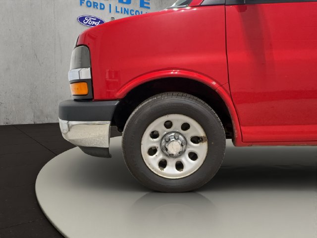 Used 2014 Chevrolet Express 1500 LT w/ LT Preferred Equipment Group AWD/4WD image 25
