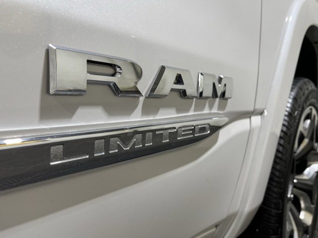 Used 2022 RAM 1500 Limited w/ Body-Colour Bumper Group image 30