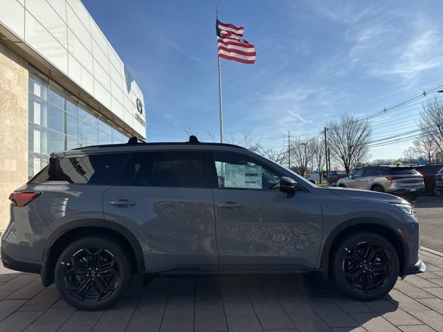 New 2026 INFINITI QX60 Sport w/ Dark Cargo Package AWD/4WD image 4