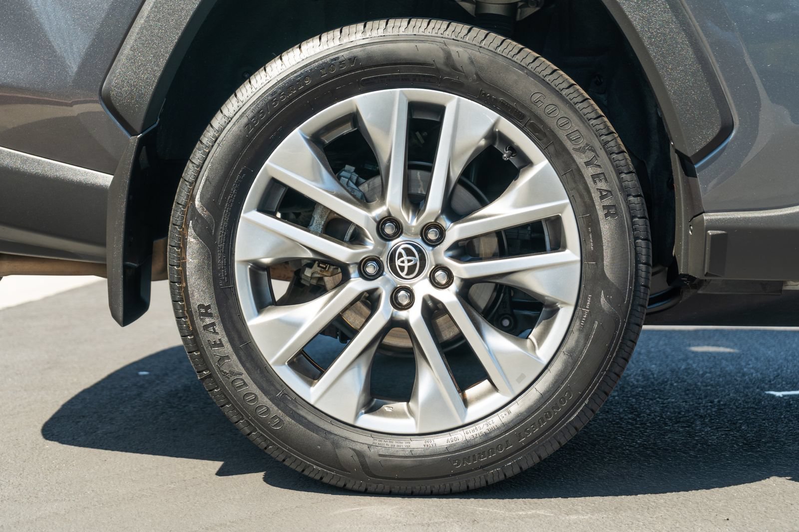 Certified 2022 Toyota RAV4 XLE Premium FWD image 7