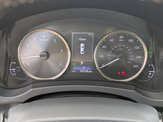Used 2017 Lexus IS 200t w/ Navigation System Package image 11