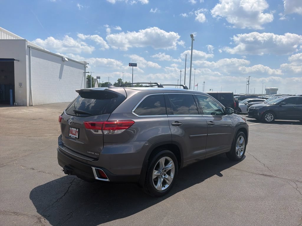 Used 2018 Toyota Highlander Limited AWD/4WD image 8