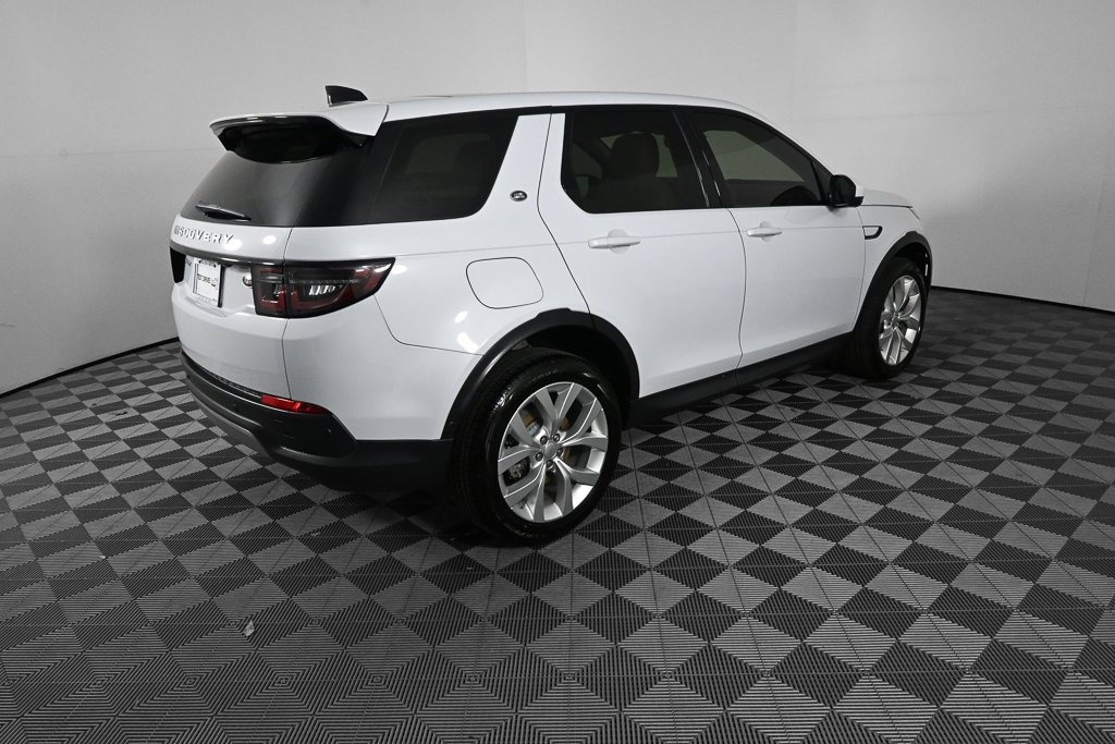Used 2021 Land Rover Discovery Sport SE image 25