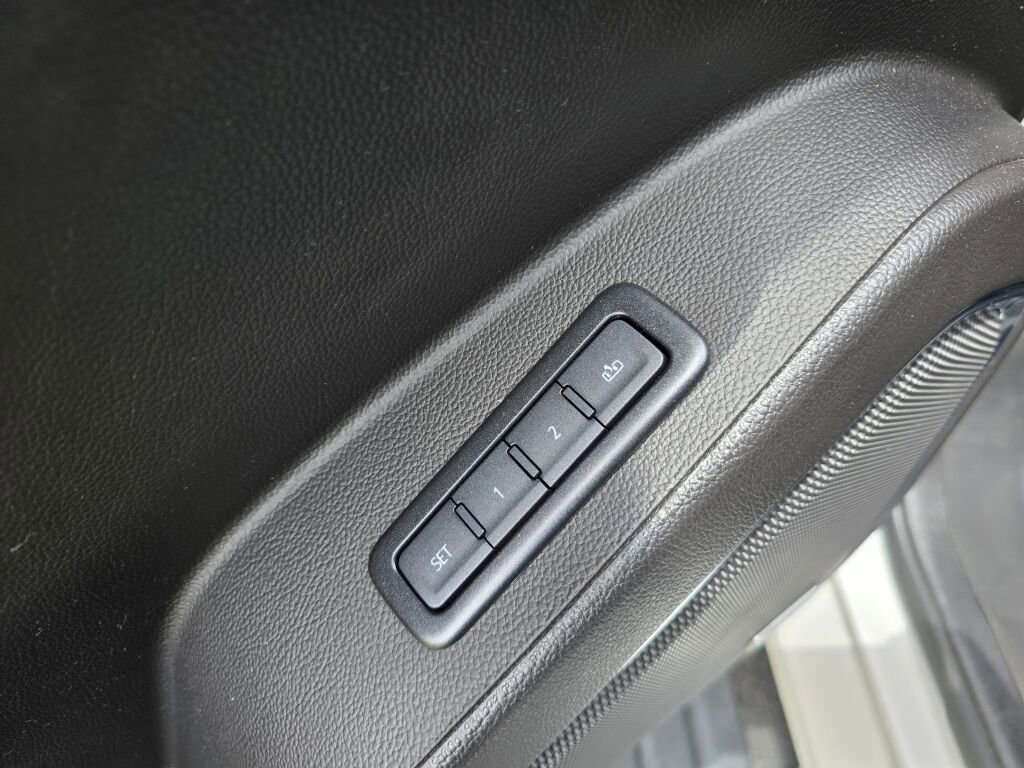 Used 2019 Chevrolet Tahoe Premier image 26