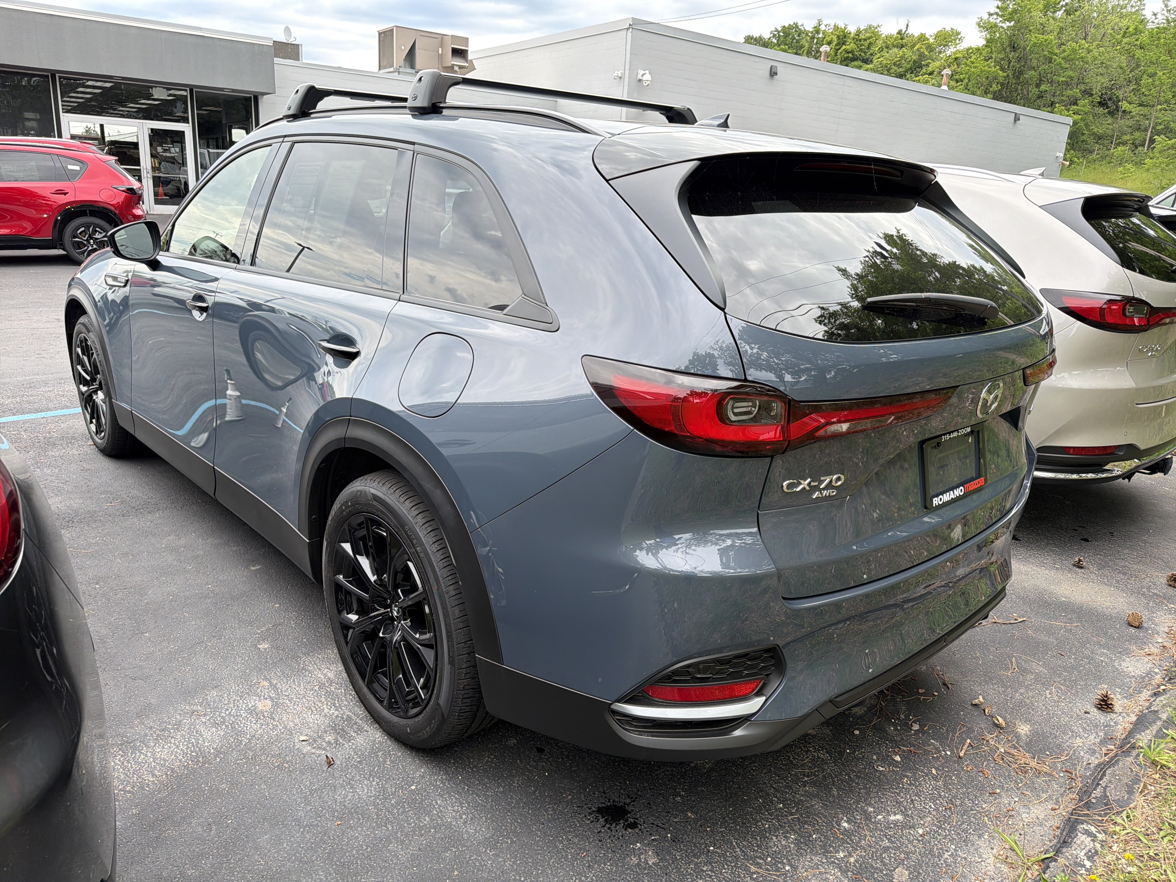 Certified 2025 MAZDA CX-70 3.3 Turbo w/ Premium Package AWD/4WD image 5