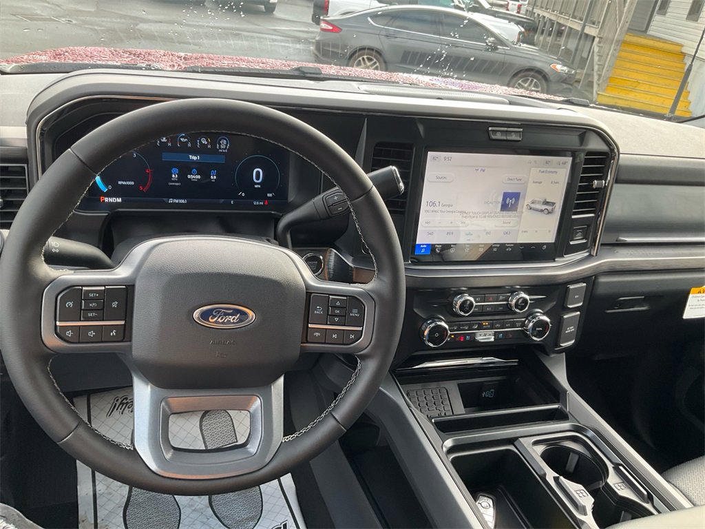 New 2026 Ford F250 Lariat w/ Chrome Package image 25