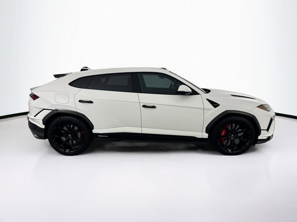 Used 2024 Lamborghini Urus Performante AWD/4WD image 4