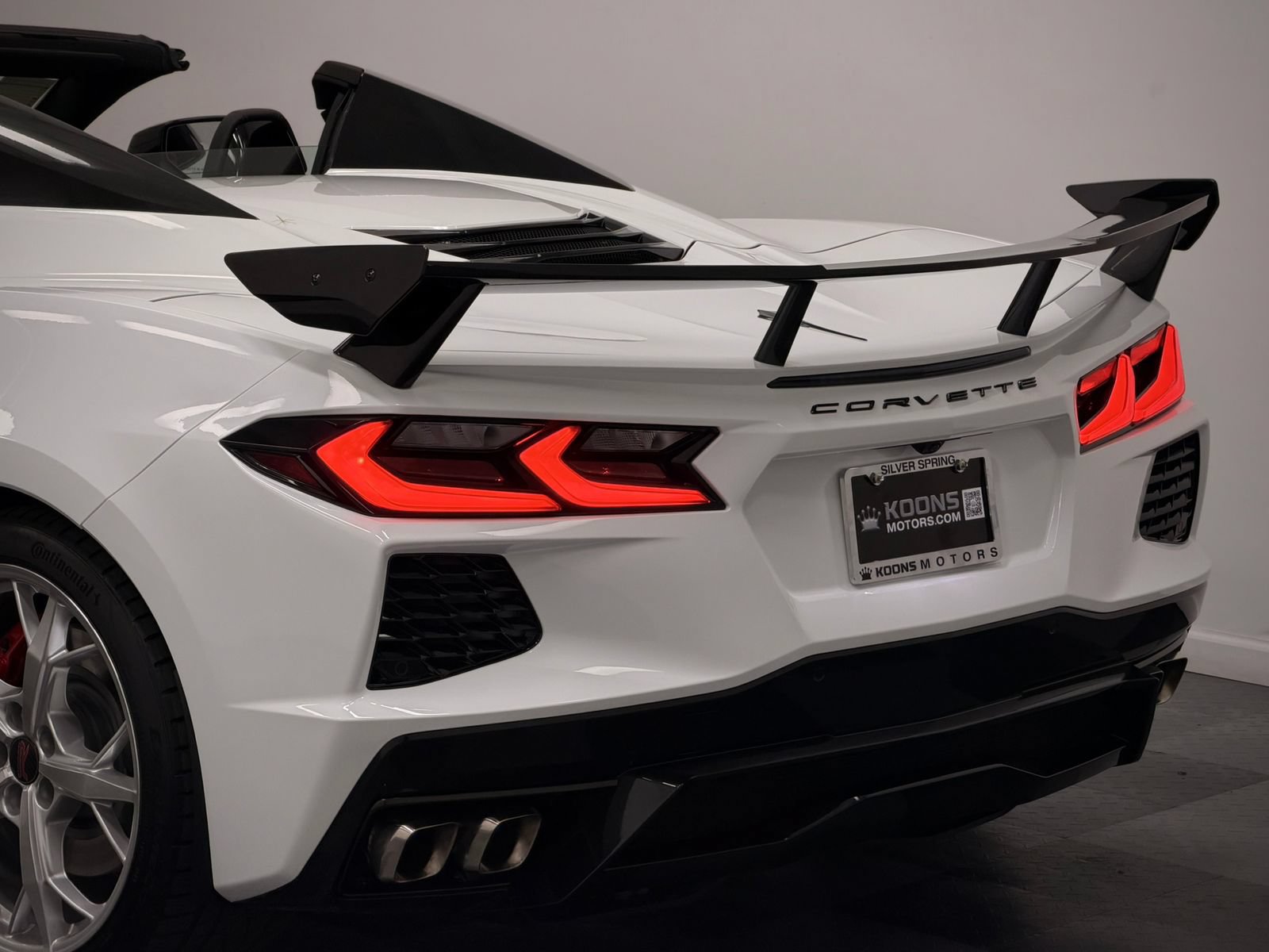 Used 2022 Chevrolet Corvette Stingray Preferred Conv w/ Z51 Performance Package RWD image 12