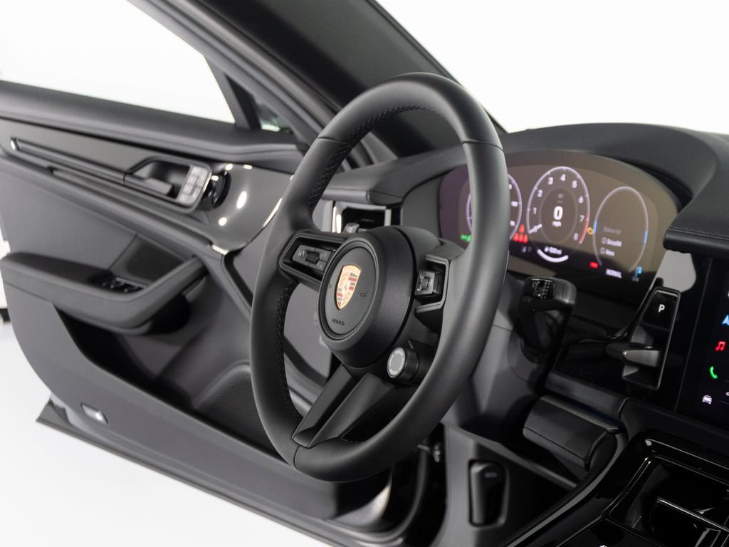 New 2026 Porsche Panamera 4 AWD/4WD image 34