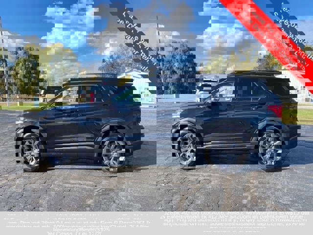 New 2026 Ford Explorer Active w/ Active Comfort Package image 3