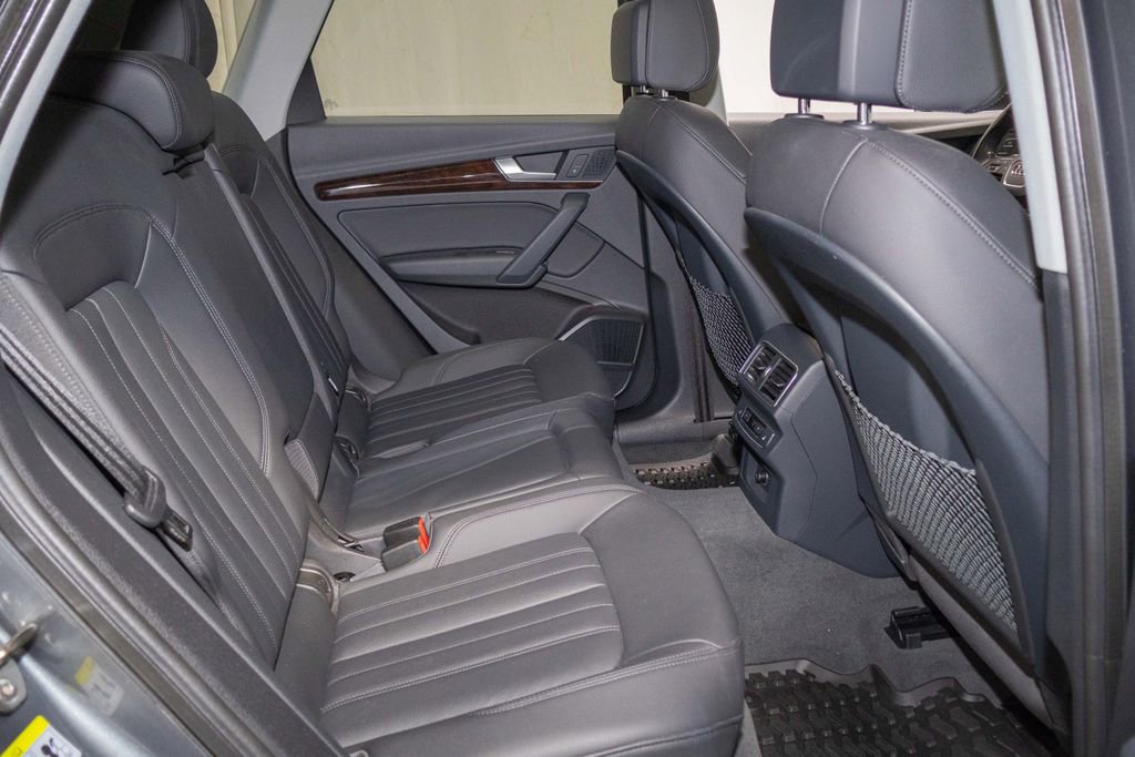 Used 2018 Audi Q5 2.0T Premium Plus image 14