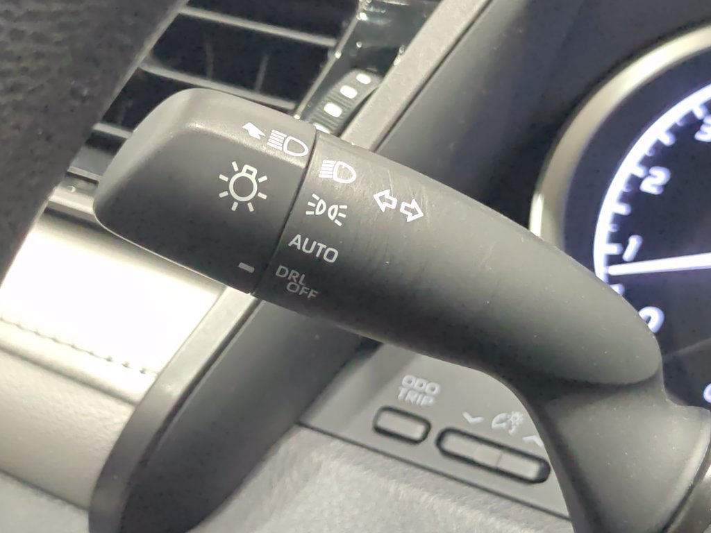 Used 2024 Toyota Camry LE FWD image 35