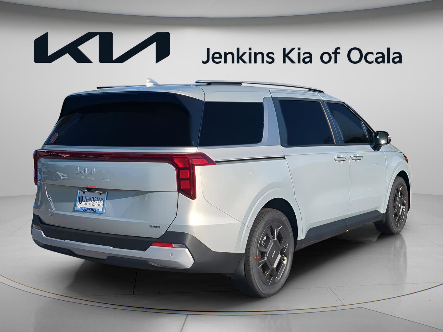 New 2026 Kia Carnival EX image 3