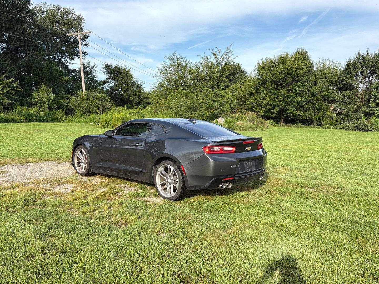 Used 2017 Chevrolet Camaro LT RWD image 3