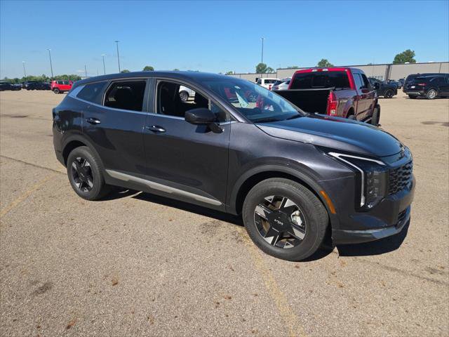 Used 2026 Kia Sportage LX AWD/4WD image 22