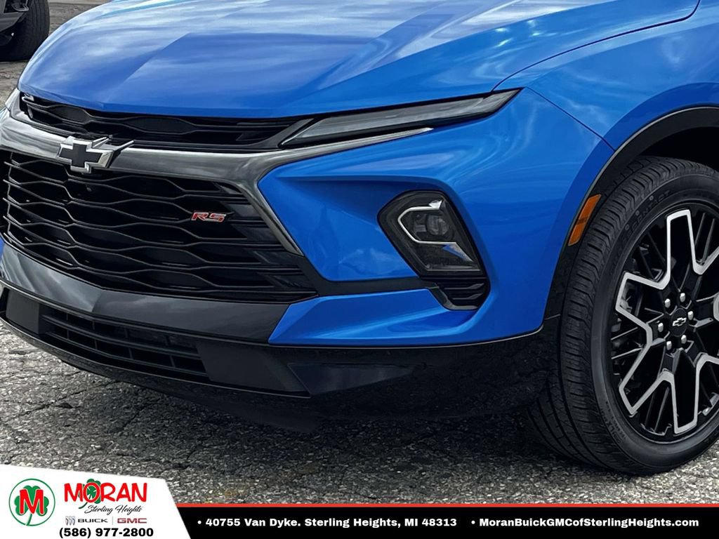 Used 2024 Chevrolet Blazer RS w/ Driver Confidence II Package FWD image 8